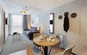 New Apartment near Airport + Free WiFi! - Image 2