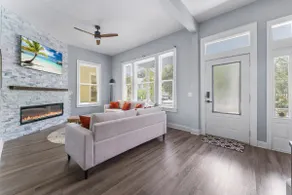 Pearl of Springfield -WIFI AC PATIO - Image 2