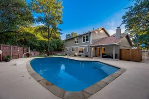 FlowerMound · Paradise retreat - Image 2