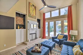 Charming Montrose Townhome with Private Pool! - Image 3