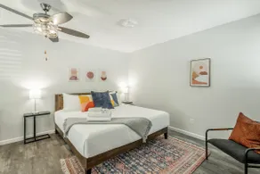 03 The Knoll Room - A PMI Scenic City Vacation Rental - Image 2