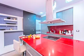 Sweett - Urqui City Center - Image 3