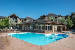 Lookout Pointe, Lakeview, Pool, Hot Tub, Gym - Image 2