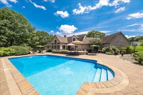 Mansion, Heated Pool, HotTub, FirePit, Huge B'yard - Image 2