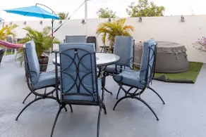 Oasis Terrace! 15 guest near beach. Huge terrace! - Image 2