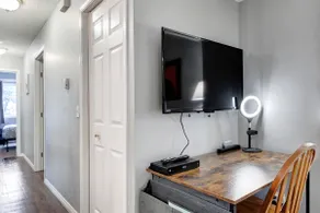 Pet Friendly - Mountain View -  2 Bedroom - Work - Image 3