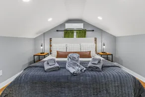 Cheerful 3 Bedroom Home - Image 2