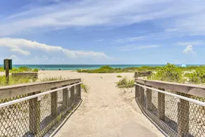 Elegant Venice Home w/ View - Walk to Beach! - Image 3