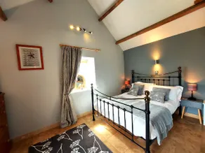 Luddie's Country Cottages - Poppy Cottage - Image 2