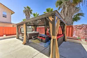 Karaoke Fun, Hot Tub & Patio! San Diego Sanctuary - Image 2
