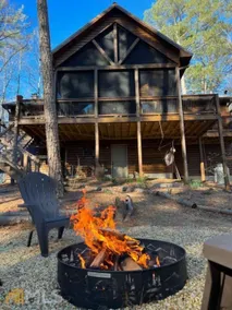 Hollow Tree Hideaway Coosawattee River Resort - FREE ticket for each night of your stay - Image 4