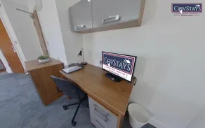 Victoria House - Deluxe Studio by CovStays - Image 4