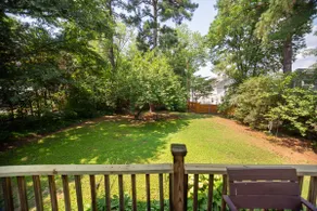 Spacious 2br In Grand Old Home, Downtown Durham - Image 5