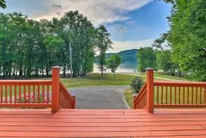 Ohio River Views: Home w/ Fireplace & Deck! - Image 2