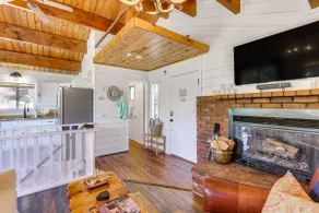‘Snow Valley Hideaway’ Arrowbear Lake Retreat - Image 5