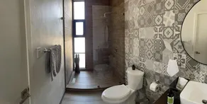 Beautiful Casa Xaroma, 6 bedrooms with their own bathroom - Image 2