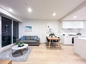 Close to Mel Uni 2BR2BA parking Balconywifi - Image 4