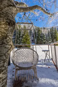 Cabane perchée La Résilience, sur le plateau du Vercors. - Image 4