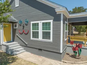 Cameron Park Bungalow - Studio Cottage - Image 2