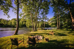 Romantic, Trail and River Access, Great View - Image 2