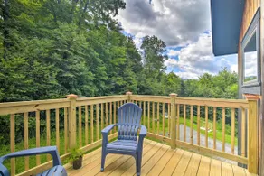 Airy & Bright Hideaway Near Smugglers' Notch! - Image 2