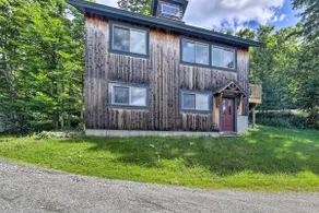 Airy & Bright Hideaway Near Smugglers' Notch! - Image 3