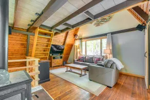 Saltwater Hot Tub & WFH-Friendly Warren Cabin! - Image 4