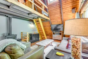 Saltwater Hot Tub & WFH-Friendly Warren Cabin! - Image 3