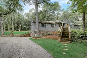 Muskego Hideaway on 2 Acre Lot - Image 2