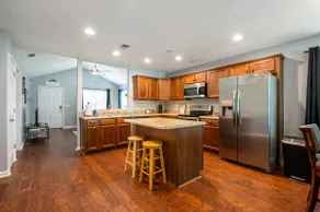 1 Mile to Lakepoint with Fenced BKYD, Pet-Friendly - Image 3
