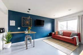 Enjoy a comfortable stay near Downtown Nashville - Image 4