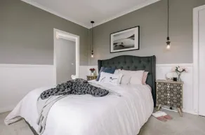 Byrne House - 3BR Family Stay w/ Wi-Fi & Parking - Image 5