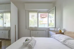 JOIVY Banfi Apartment - Image 5