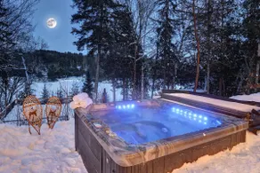 Waterfront private Beach 2 hot tubs Pool Sauna 21p. - Image 2
