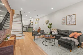 Clean and Comfy | King Bed | Steps to Fishtown Fun - Image 3