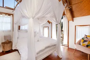The Treehouse Pet Friendly 2 Mins Walk to Beach - Image 4