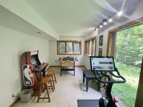 Hillside Haus • Hottub • EV • Timberline • Game Rm - Image 4