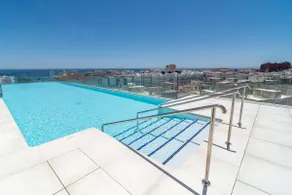 In33K- Stunning City Apartment Close To Beaches - Image 2
