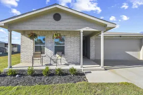 6 Mi to Waco! Home for Families + Pets - Image 4