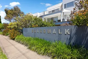 Boardwalk unit 11 - Image 2