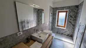 Villa Perla, Hügellage mit Pool - Image 3