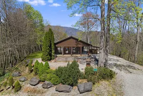 A Blessing Cabin | Upscale Mountain Getaway - Image 2