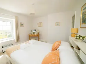 Coastguard Cottage - Image 4