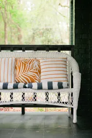 Chic 2BR Stay | Pet-Friendly & Parking Included - Image 4