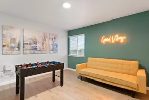 Modern & Homey 3BR Home, Remote Work Friendly, King Beds, Fast WiFi - Image 5