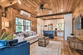 Charming Bristol Cottage w/ Private Beach! - Image 4