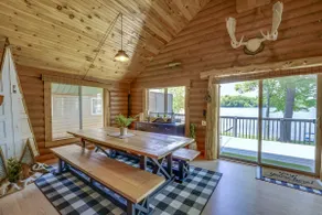 Diamond Lake Waterfront Cabin w/ Deck + Dock! - Image 5