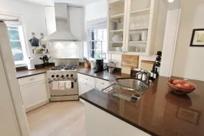 Idyllic Georgetown | Garden + Firepit | Sleeps 7 - Image 2