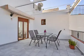 House with views 2 - Image 2