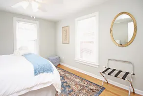 Sol, Washington Park, 2 bed, 1 bath entire home - Image 4